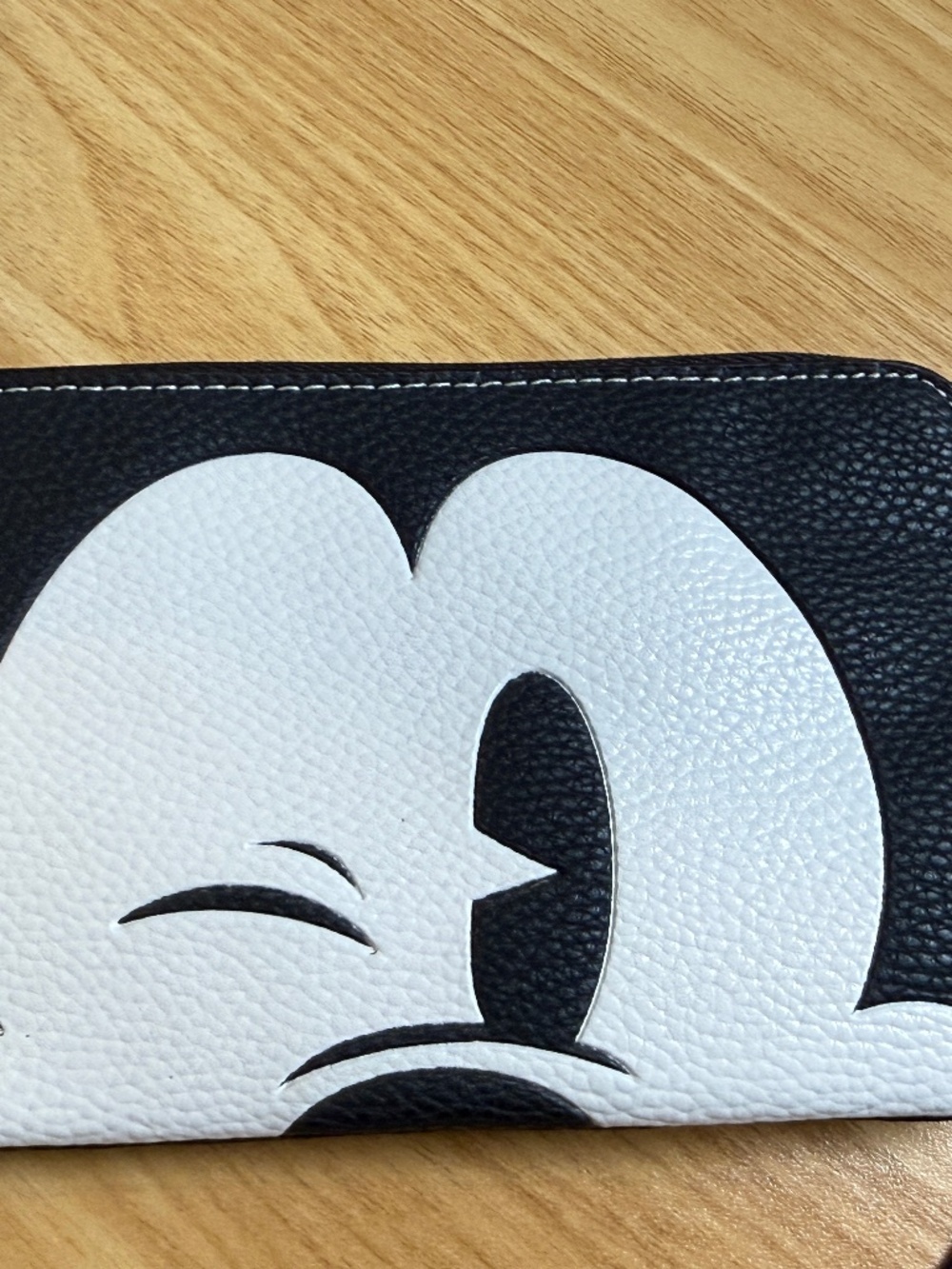 Disney x Coach Mickey Mouse Pebbled Leather Wristlet Clutch Black White New